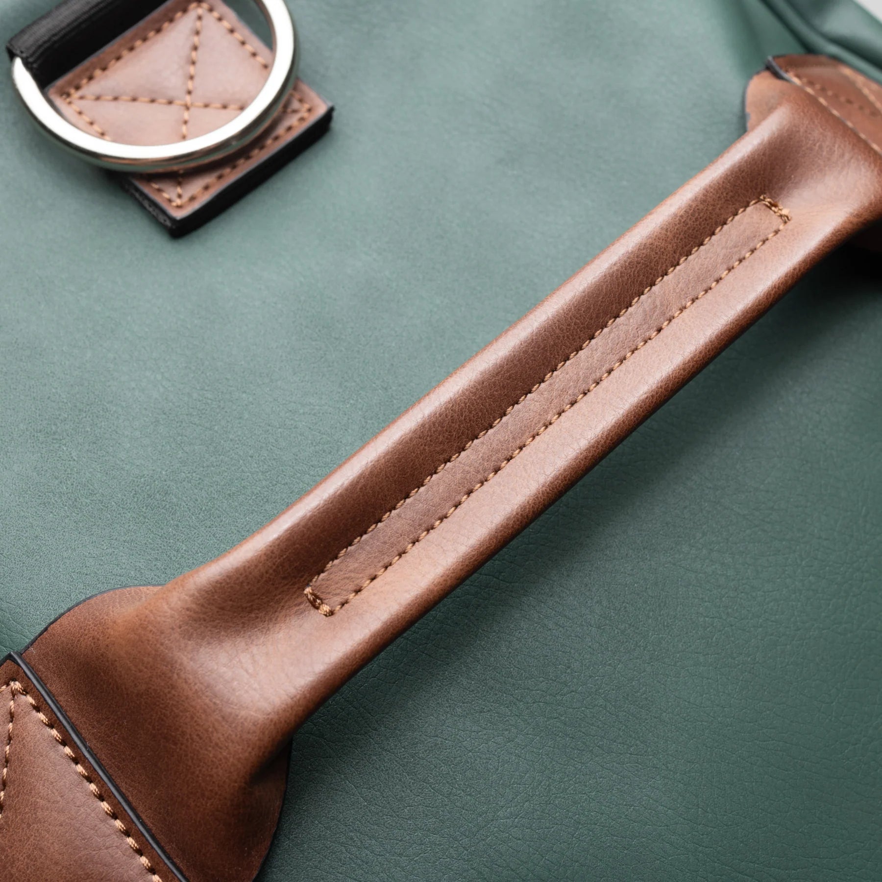 Jones Clubhouse Duffle - Mörkgrön/Brun